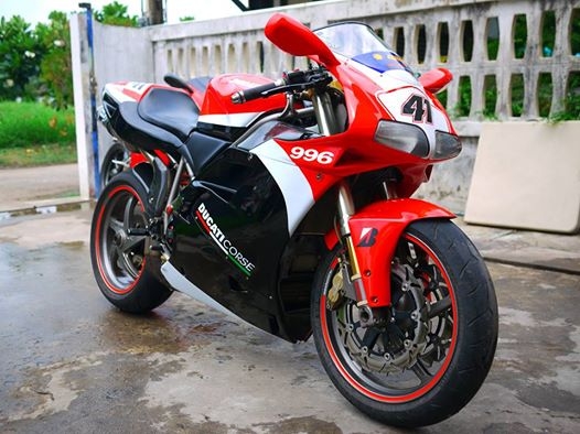 ขาย Ducati 996 พร้อมเสียสรรพสารมิตรเรียบร้อยเอกสารแท้ทุกฉบับ ขี่ดีสุดๆเครื่องดีมาก