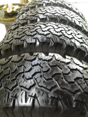 BF All 265/70/16 ปลายปี09 สวยๆ 1 ชุด