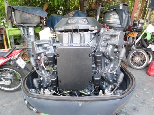 เครื่องเรือ YAMAHA 115 แรง 2 จังหวะ พร้อมอุปกรณ์