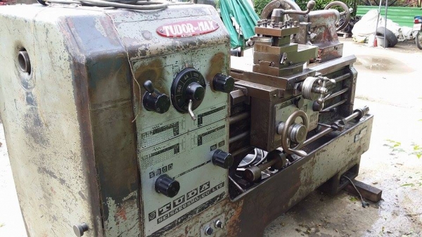เครื่องกลึง TUDA เก่าญี่ปุ่น สภาพสวย เครื่องพร้อมใช้งาน เครื่องกลึง TUDA เก่าญี่ปุ่น สภาพสวย เครื่องพร้อมใช้งาน