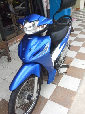 ของดีต้องรีบจัด Honda Wave 110 i ปี 2556 สีน้ำเงิน ขาว รถสวยมากๆ ได้ไปคุ้มค่าเกินราคา ของดีต้องรีบจัด Honda Wave 110 i ปี 2556 สีน้ำเงิน ขาว รถสวยมากๆ ได้ไปคุ้มค่าเกินราคา