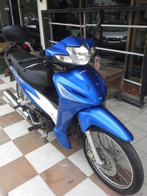 ของดีต้องรีบจัด Honda Wave 110 i ปี 2556 สีน้ำเงิน ขาว รถสวยมากๆ ได้ไปคุ้มค่าเกินราคา