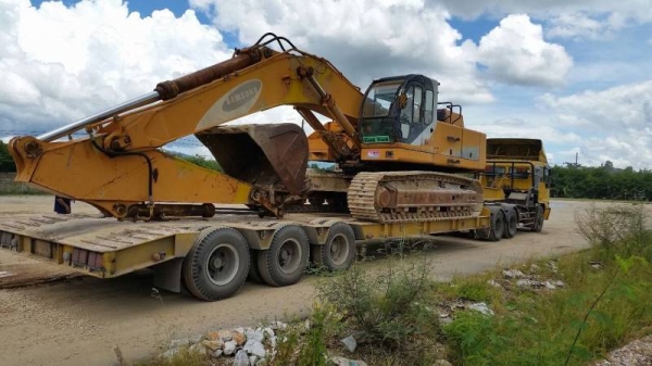 สั่งสร้างได้ครับหางโรเบส...โรเบท......2เพลา.....3เพลา...4เพลา......5เพลา..6เพลา