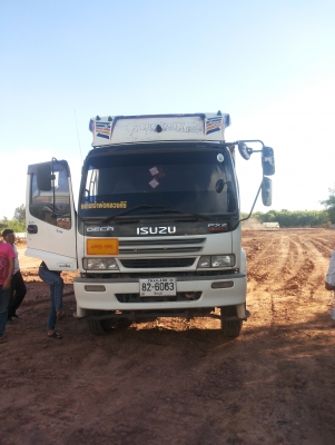 ขายพ่วง Izuzu 320