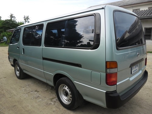 ขายรถตู้สภาพเดิมทั้งคัน เครื่อง 3.0 D