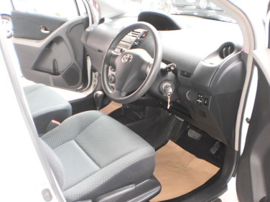 TOYOTA YARIS 1.5 E LIMITED ปี 2009