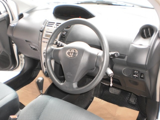 TOYOTA YARIS 1.5 E LIMITED ปี 2009