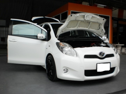 TOYOTA YARIS 1.5 E LIMITED ปี 2009