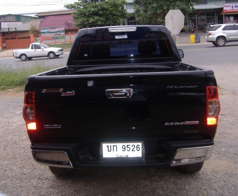 2011 ISUZU, 2.5 HI-LANDER DDI I-TEQ (2DR) 2011 ISUZU, 2.5 HI-LANDER DDI I-TEQ (2DR)