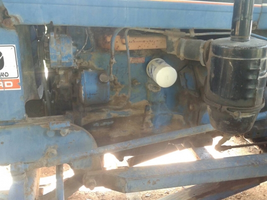 รถไถ่ฟอร์ด77T3ใม่มีเล่มอุปกรณ์พาลหลังดันหน้า