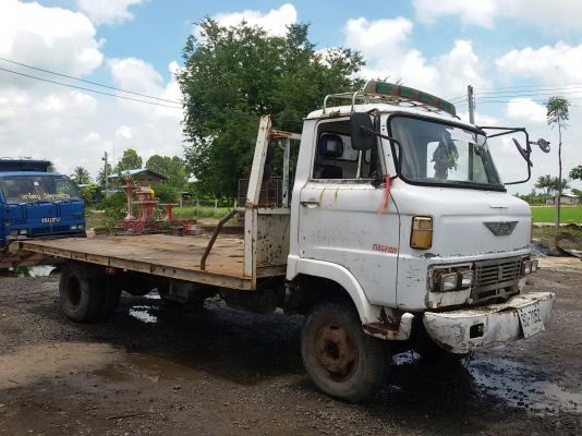 ขายรถ HINO KM350 เครื่อง EH100 135cc. กระบะพื้นเรียบท้ายลาด