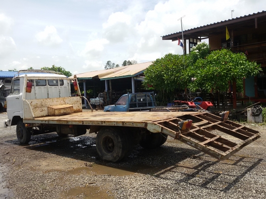 ขายรถ HINO KM350 เครื่อง EH100 135cc. กระบะพื้นเรียบท้ายลาด