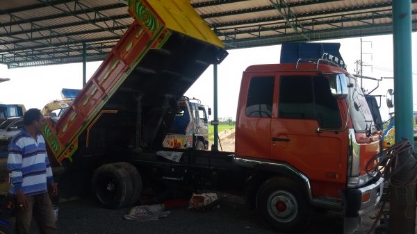 ขาย nissan ud 180 ขาย nissan ud 180
