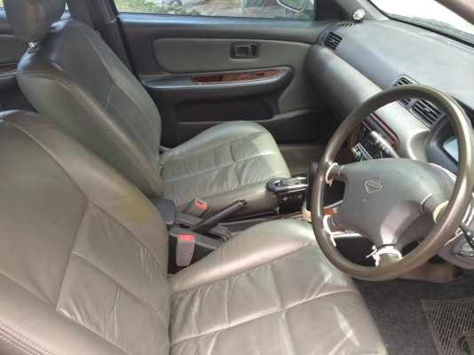 ขายด่วน nisson sunny  ปี 2000 สภาพดี