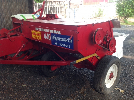 ขายเครื่องอัดฟาง