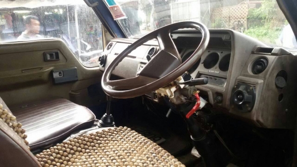 TOYOTA ไดน่า BU61 ระบบไฟฟ้า พวงมาลัยเพาเวอร์ เครื่องดี คันชัีสวย