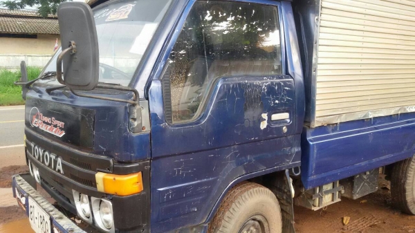 TOYOTA ไดน่า BU61 ระบบไฟฟ้า พวงมาลัยเพาเวอร์ เครื่องดี คันชัีสวย