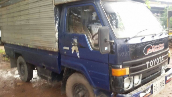 TOYOTA ไดน่า BU61 ระบบไฟฟ้า พวงมาลัยเพาเวอร์ เครื่องดี คันชัีสวย