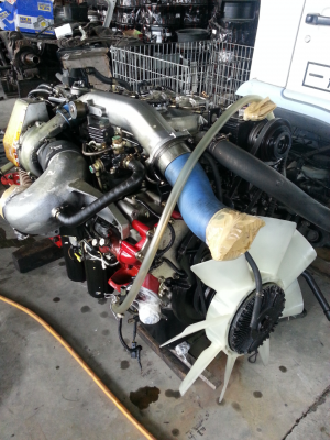 เครื่อง  p11c-td 330 แรง  หม้อน้ำ อินเตอร์เก่าญี่ปุ่นนะครับ  สภาพสวยๆ