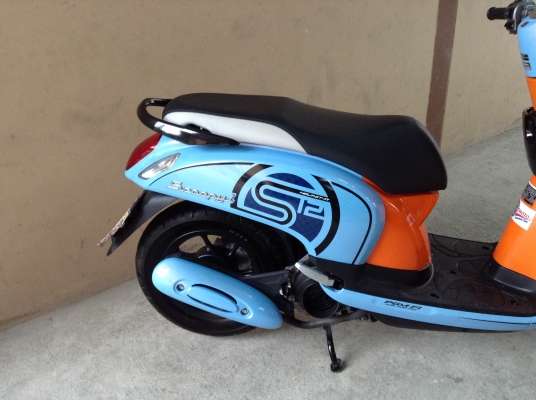 ขาย!!! สกู็ปปี้ไอตัวใหม่ ล้อแม็ก สภาพใหม่มาก รถบ้านใช้น้อย ปี51 รถเครื่องดีคับ ทะเบียนครบ ภาษีไม่หมด