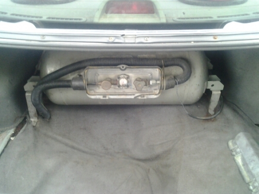 ขายรถยนต์ ปี94 มาสด้า626 รุ่นโคโนส4ประตู เครื่องดี ติดแก๊ส เกียร์ออโต้ พวงมาลัยเพาเวอร์ กระจกไฟฟ้า แอร์เย็น ล้อแม็กสวยๆ ภายในดี รถสภาพดีต้องเก็บสีบ้าง ขายราคาถูกๆ