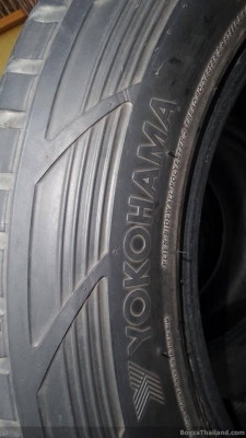 ขายยางยีราฟ**ติดแม็กญี่ปุ่น yokohama 285/55r 18