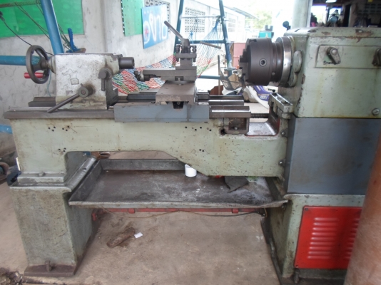แท่นกลึง 5 ฟุต 3 เพลา เกียร์บล็อก พร้อมใช้ มีเบรก กลึงเกลียวได้ 65,000 แท่นกลึง 5 ฟุต 3 เพลา เกียร์บล็อก พร้อมใช้ มีเบรก กลึงเกลียวได้ 65,000