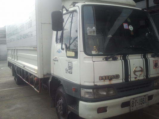 ฮีโน่ หกล้อ  ตู้แห้ง