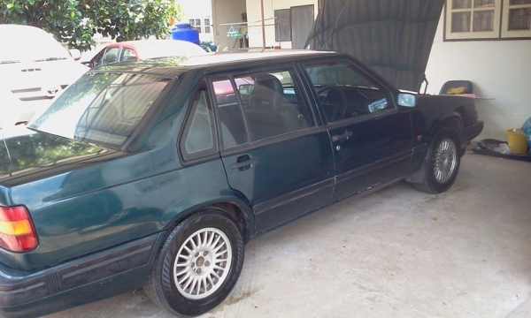 ขาย volvo 940 turbo เครื่องสดมาก  แก็สหัวฉีด  รถเดิมบางสวยๆ