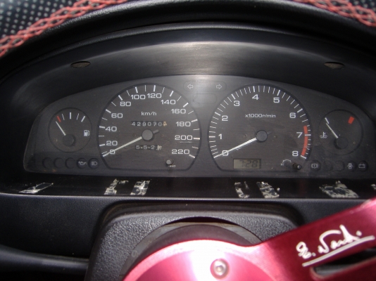 NISSAN - NV - VAN 5Dr 1.6 SLX MT