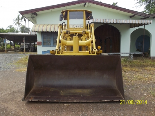 ขายรถตักสภาพพร้อมใช้