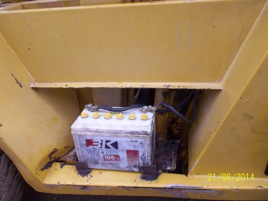 ขายรถตักสภาพพร้อมใช้