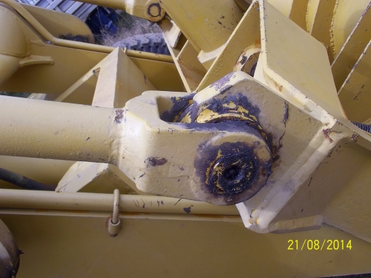 ขายรถตักสภาพพร้อมใช้