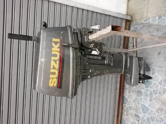 ขายเครื่องซูซูกิ9.9แน่นครับท่อนยาวครับ23นิ้วครับ ขายเครื่องซูซูกิ9.9แน่นครับท่อนยาวครับ23นิ้วครับ