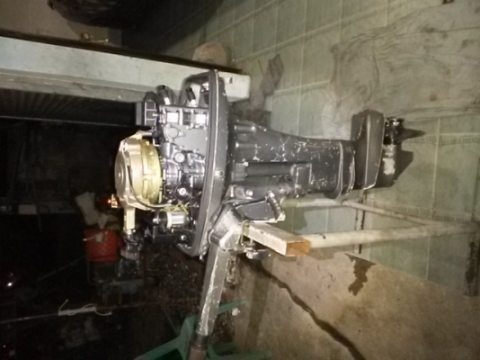 ขายเครื่องซูซูกิ9.9แน่นครับท่อนยาวครับ23นิ้วครับ ขายเครื่องซูซูกิ9.9แน่นครับท่อนยาวครับ23นิ้วครับ