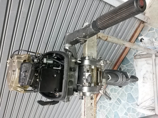 ขายเครื่องซูซูกิ9.9แน่นครับท่อนยาวครับ23นิ้วครับ ขายเครื่องซูซูกิ9.9แน่นครับท่อนยาวครับ23นิ้วครับ