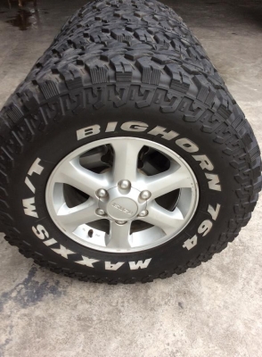 ขายยางMAXXIS BIGHORN 764 M/T 265-75-16 ปี12 ดอกเกิน95เปอาร ขายยางMAXXIS BIGHORN 764 M/T 265-75-16 ปี12 ดอกเกิน95เปอาร