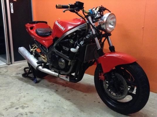 ขอด่วนๆนะครับ Kawasaki zx400 สรรพสามิตตัวจริง