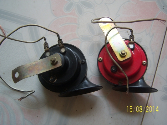 แตรรถยนต์เสียงดี1คู่