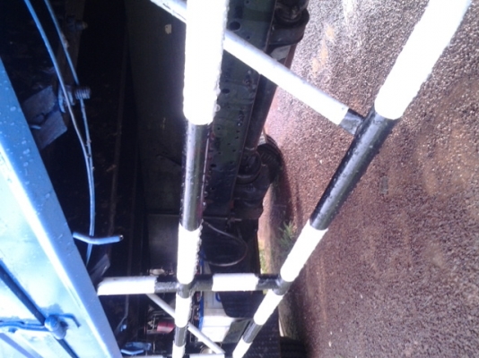 ขายด่วน กระบะบรรทุก 6 ล้อ ISUZU NKR 110 ราคา 430000