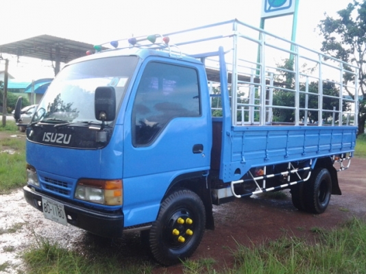ขายด่วน กระบะบรรทุก 6 ล้อ ISUZU NKR 110 ราคา 430000
