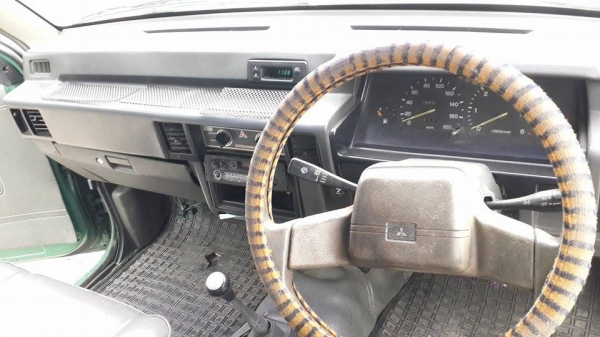 มิตซูบิชิ ไซโคลน มิตซูบิชิ ไซโคลน