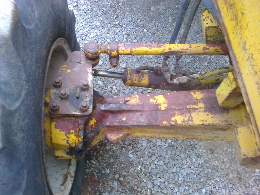 ขายรถตักฟอร์ด  6610  สองเพาคานลาโร่ เป็นโฟคลิบได้  ทําเป็นรถคีบอ้อยได้