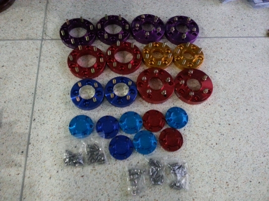 ขายอแดปเตอร์ล้อ 4ออก4 5ออก5 6ออก6  6ออก5 คู่ละ1600 บาทครับ