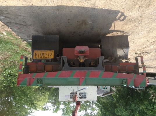 รถสิบล้อเพลาเดียวช่วงยาวพิเศษยาว 7.5 เมตร