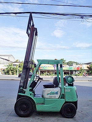 ขายรถยกมิตซูบิชิ 2.5 ตัน (รุ่นใหม่) เครื่องเบนซิน (ใช้แก๊สอย่างเดียว) กระบอกคู่ เสาสูง 3 เมตร พวงมาลัยเพาเว่อร์ สีเดิมจากนอก นำเข้าจากญี่ปุ่น ใช้งานได้ทันที ราคา220000 ขายรถยกมิตซูบิชิ 2.5 ตัน (รุ่นใหม่) เครื่องเบนซิน (ใช้แก๊สอย่างเดียว) กระบอกคู่ เสาสูง 3 เมตร พวงมาลัยเพาเว่อร์ สีเดิมจากนอก นำเข้าจากญี่ปุ่น ใช้งานได้ทันที ราคา220000