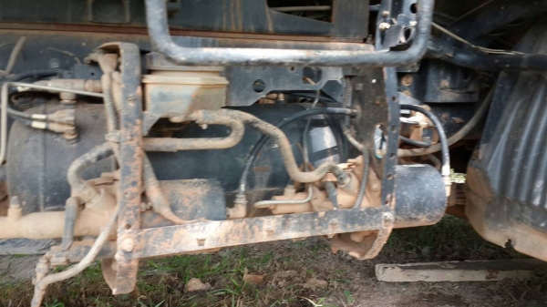 HINOรถปี51 สิงหาคม อีโน 220 แรงม้า เดิ ม ไม่เคยทำสีแม้แต่ชิ้นเดียว