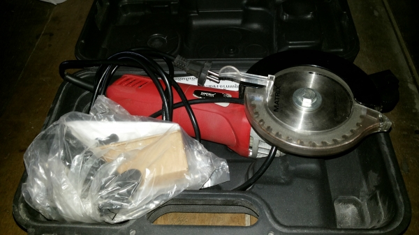 เครื่องตัดเหล็กยี่แฮนดซอซื้อมายังไม่ได้ใช้ของใหม่ขายขาดทุน