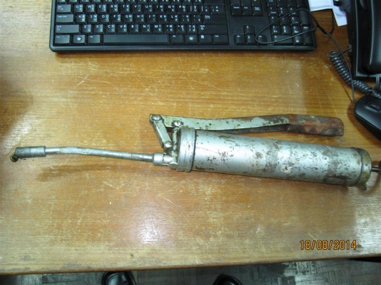 กระบอกอัดจาระบี (เรียกตามเค๊า)  ยี่ห้อ Winton Made in Germany