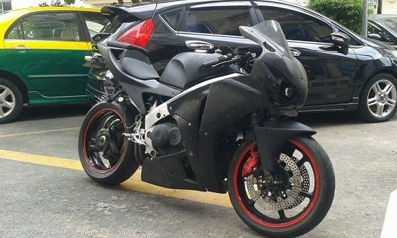 ขาย เครื่อง NC30 เครื่องดีมาก เเน่นเเน่น รับประกัน ถูกถูก 15000บาท ด่วน นะคับ